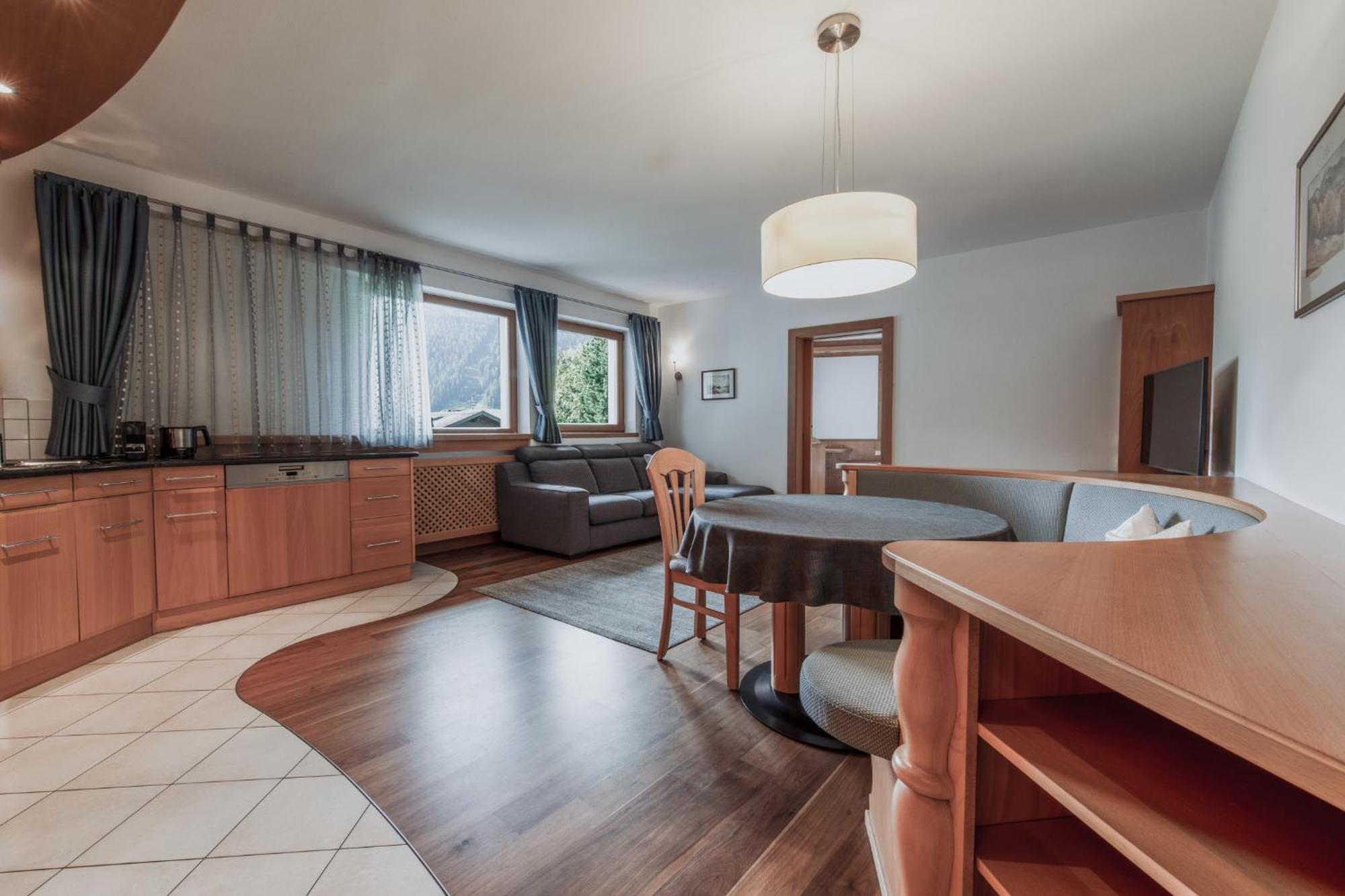 Apartments Sunela Selva di Val Gardena Zewnętrze zdjęcie